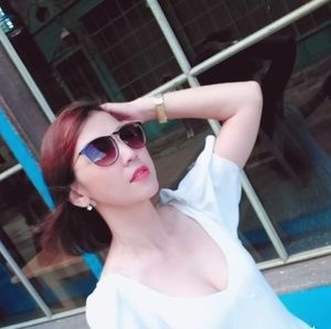 Meet your Posher, Tran ngoc